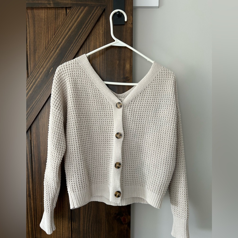 Reversable sweater - Picture 2 of 2